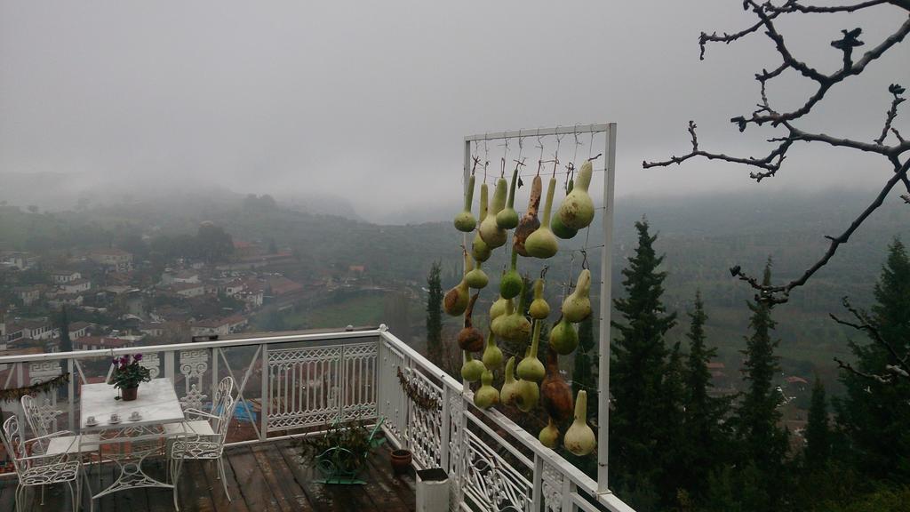 Nisanyan Hotel Selçuk Bagian luar foto