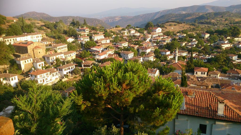 Nisanyan Hotel Selçuk Bagian luar foto